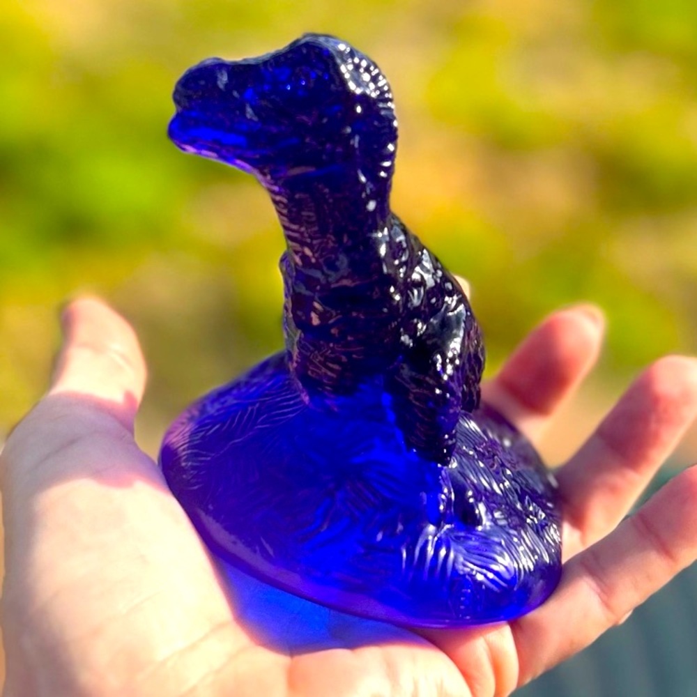 RARE vintage Boyd glass T-Rex dinosaur